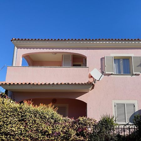Atmosphera, Appartamento 180 M Dalla Terza Spiaggia Golfo Aranci Exterior foto